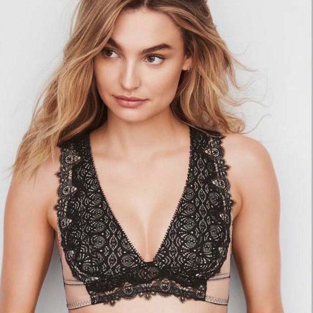 VICTORIAS SECRET | Dream Angels Black Bralette NWT